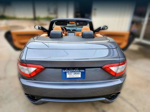 Used 2011 Maserati GranTurismo Convertible RWD image 43