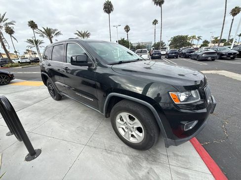 Used 2014 Jeep Grand Cherokee Laredo w/ Quick Order Package 23E RWD image 25