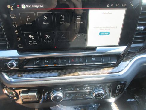 New 2026 GMC Sierra 1500 Elevation w/ Elevation Premium Package AWD/4WD image 22