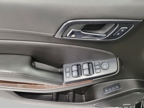 Used 2020 GMC Yukon XL SLT w/ Open Road Package image 31