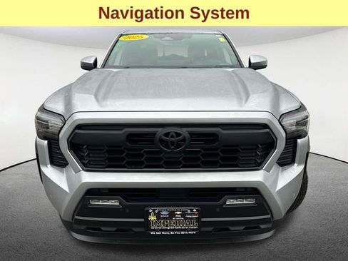 Certified 2025 Toyota Tacoma TRD Off-Road w/ TRD Off Road Upgrade Package image 4