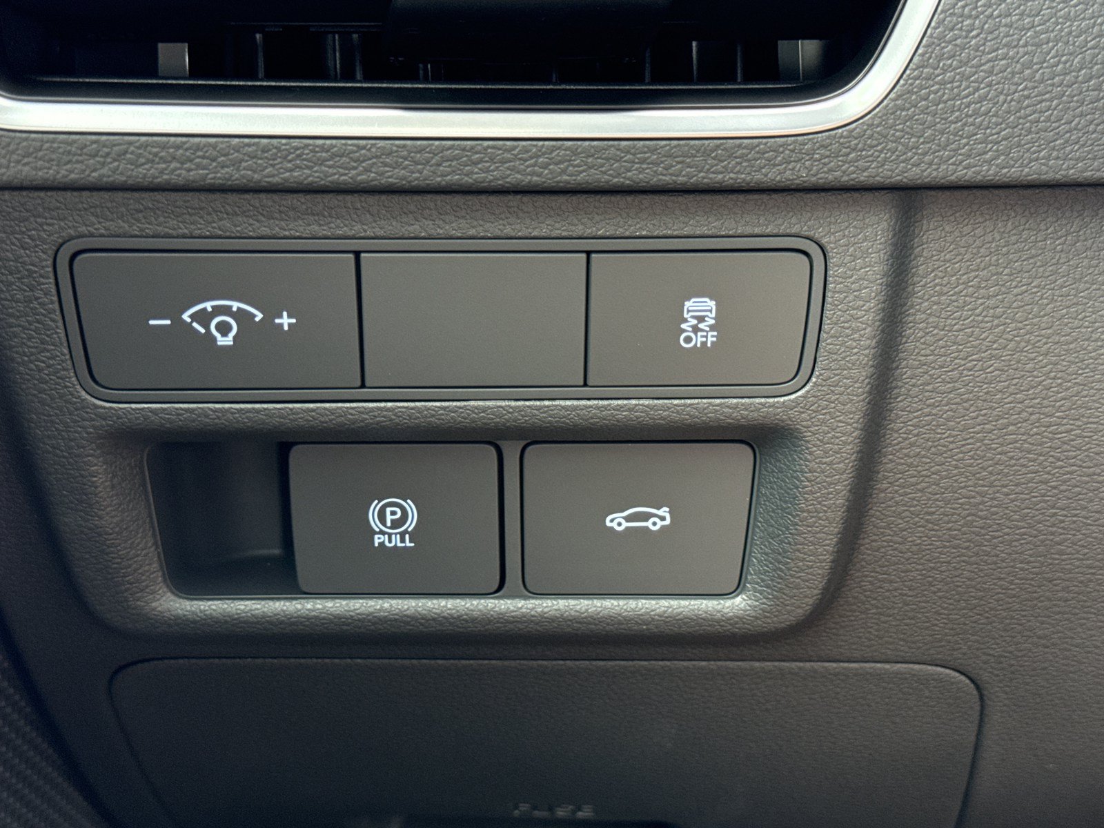 New 2026 Hyundai Sonata SEL FWD image 17
