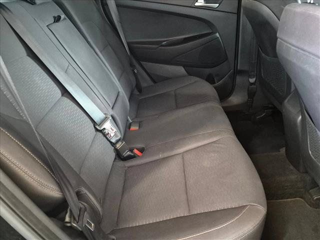 Used 2021 Hyundai Tucson Value FWD image 17