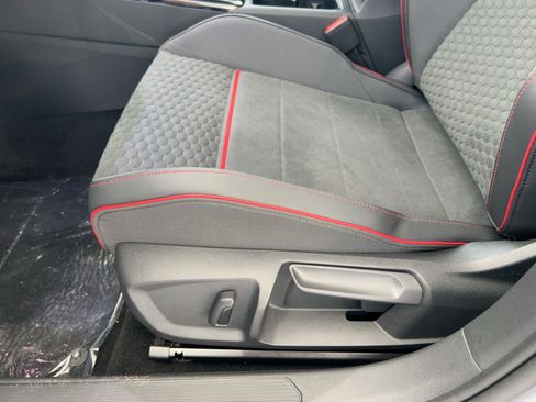 New 2026 Volkswagen Golf SE image 14