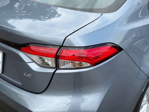 Used 2024 Toyota Corolla LE w/ LE Convenience Package image 26