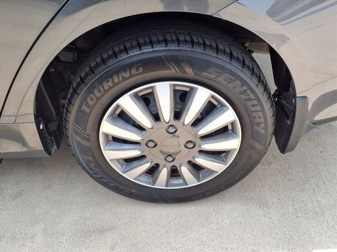Used 2010 Toyota Corolla LE image 25