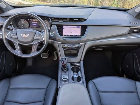 Certified 2022 Cadillac XT5 Sportv w/ Technology Package image 21