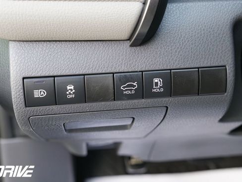 Used 2021 Toyota Camry SE image 20