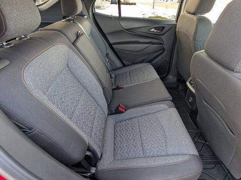 Used 2023 Chevrolet Equinox LT image 6