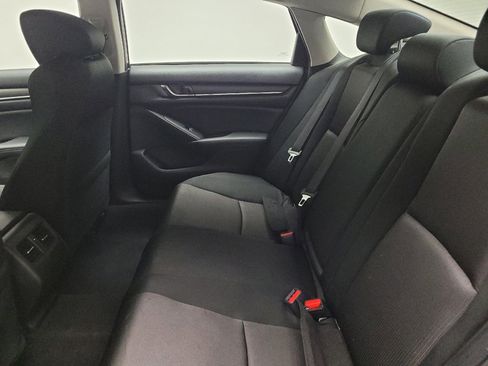 Used 2018 Honda Accord EX image 18