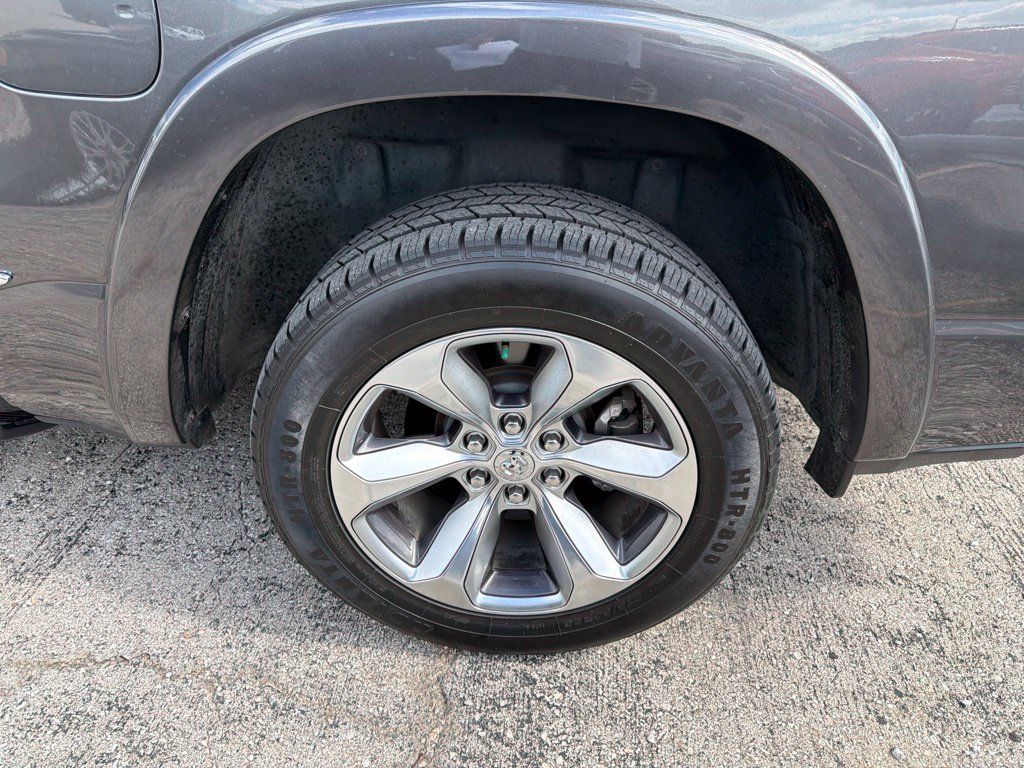Used 2022 RAM 1500 Limited AWD/4WD image 6