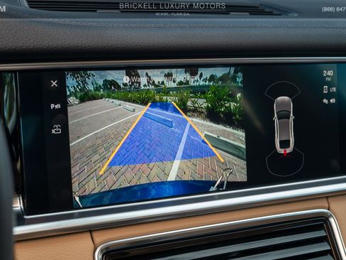 Used 2022 Porsche Panamera image 37