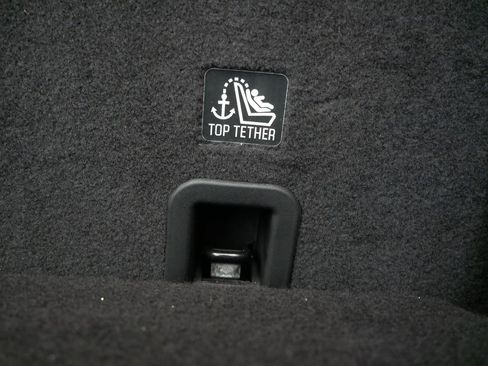 Certified 2025 Jeep Compass Latitude image 14