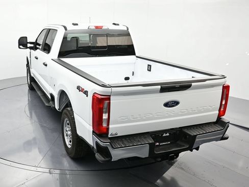 New 2026 Ford F250 XL w/ XL Chrome Package AWD/4WD image 36