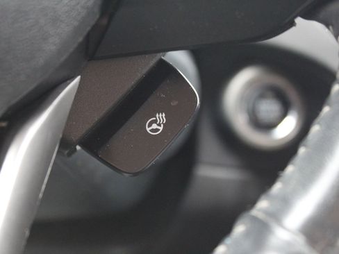 Used 2021 Subaru Ascent Touring AWD/4WD image 30