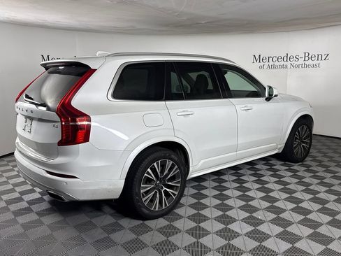 Used 2021 Volvo XC90 T5 Momentum w/ Climate Package FWD image 4