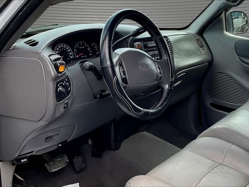 Used 2001 Ford F150 XL image 15
