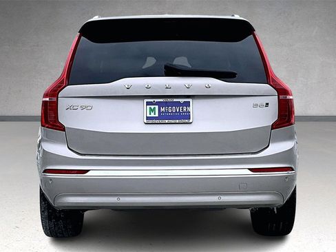 Used 2023 Volvo XC90 B6 Plus w/ Protection Package Premier image 5
