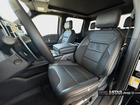 Used 2026 Ford F150 Raptor AWD/4WD image 11