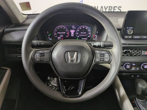 Certified 2025 Honda Accord LX image 17