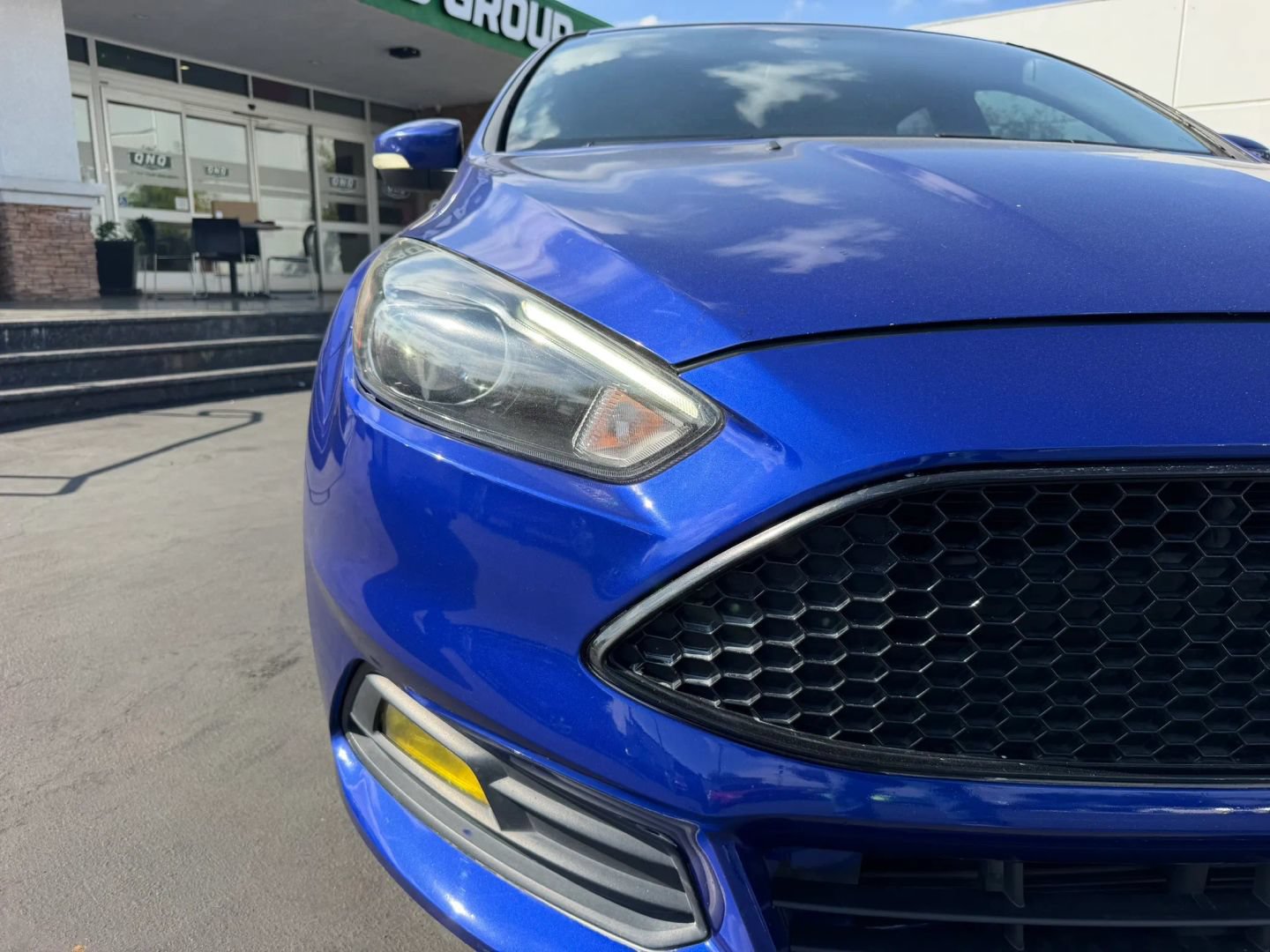 Used 2015 Ford Focus ST w/ Equipment Group 401A FWD image 11