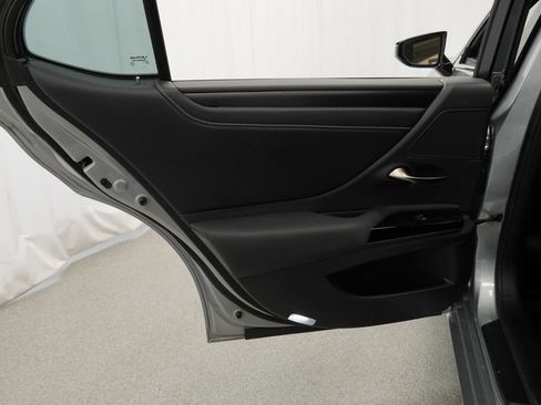 Used 2023 Lexus ES 350 w/ Protection Package (P2) FWD image 25