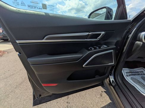 Used 2023 Kia Telluride S w/ S Sunroof Package AWD/4WD image 17