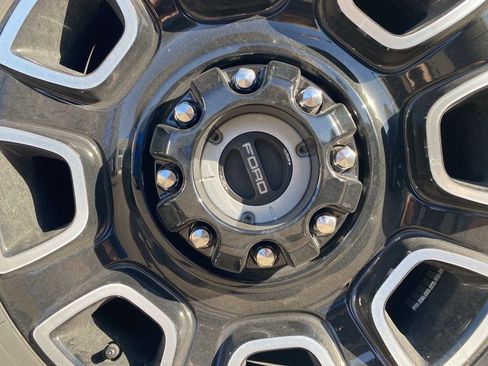 New 2026 Ford F350 Platinum w/ FX4 Off-Road Package image 16