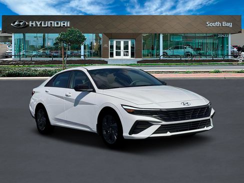 New 2026 Hyundai Elantra Sport image 11