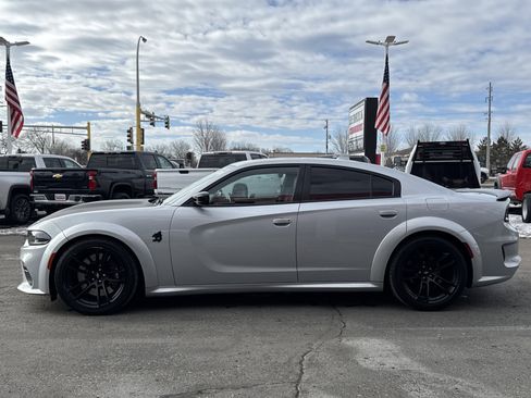 Used 2023 Dodge Charger Scat Pack image 4