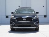 Used 2017 Kia Sorento LX image 3
