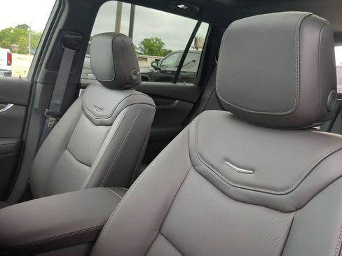 New 2024 Cadillac XT6 Sport w/ Technology Package image 20