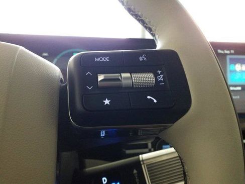 New 2026 Hyundai Santa Fe Calligraphy image 6