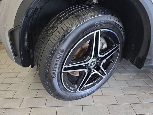 Certified 2022 Mercedes-Benz GLC 300 4MATIC image 36