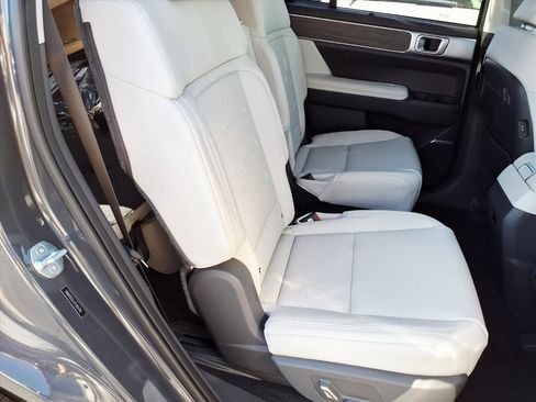 New 2026 Hyundai Santa Fe Calligraphy image 9