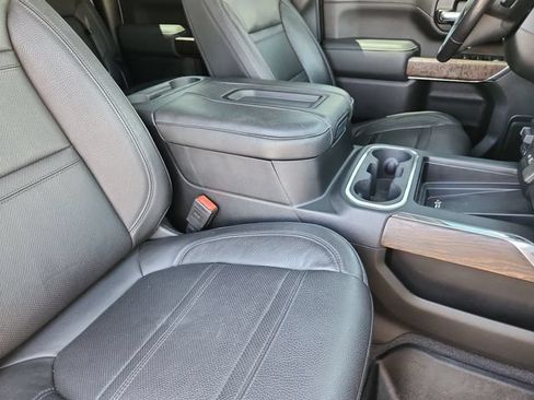 Used 2020 GMC Sierra 2500 Denali w/ Denali Ultimate Package AWD/4WD image 21