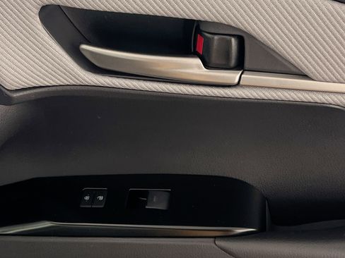 New 2026 Toyota Camry SE image 32