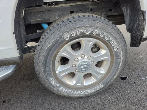 Used 2025 RAM 2500 Big Horn AWD/4WD image 30