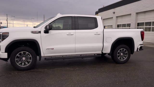 Used 2025 GMC Sierra 1500 AT4 AWD/4WD image 6