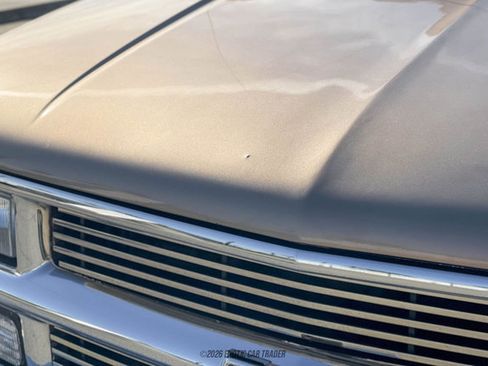 Used 1994 Chevrolet Silverado 1500 2WD Regular Cab image 55