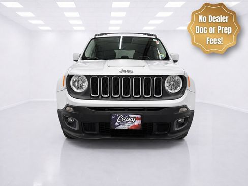 Used 2015 Jeep Renegade Latitude w/ Popular Equipment Group AWD/4WD image 2