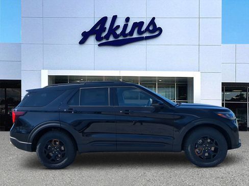 New 2026 Ford Explorer Tremor w/ Tremor Ultimate Package image 1