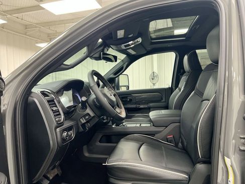 New 2026 RAM 2500 Limited AWD/4WD image 20