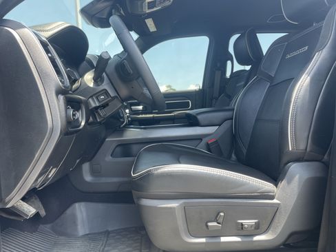 Used 2026 RAM 3500 Laramie AWD/4WD image 15