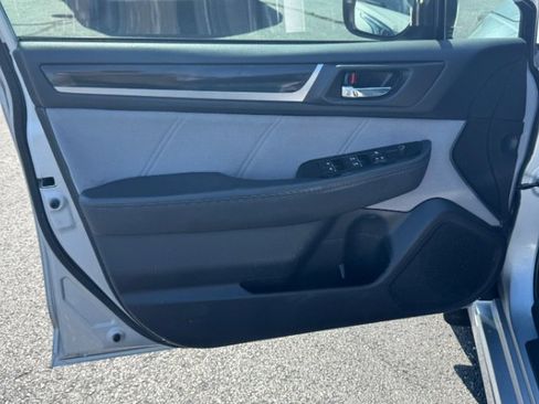 Used 2018 Subaru Legacy 2.5i Sport image 15