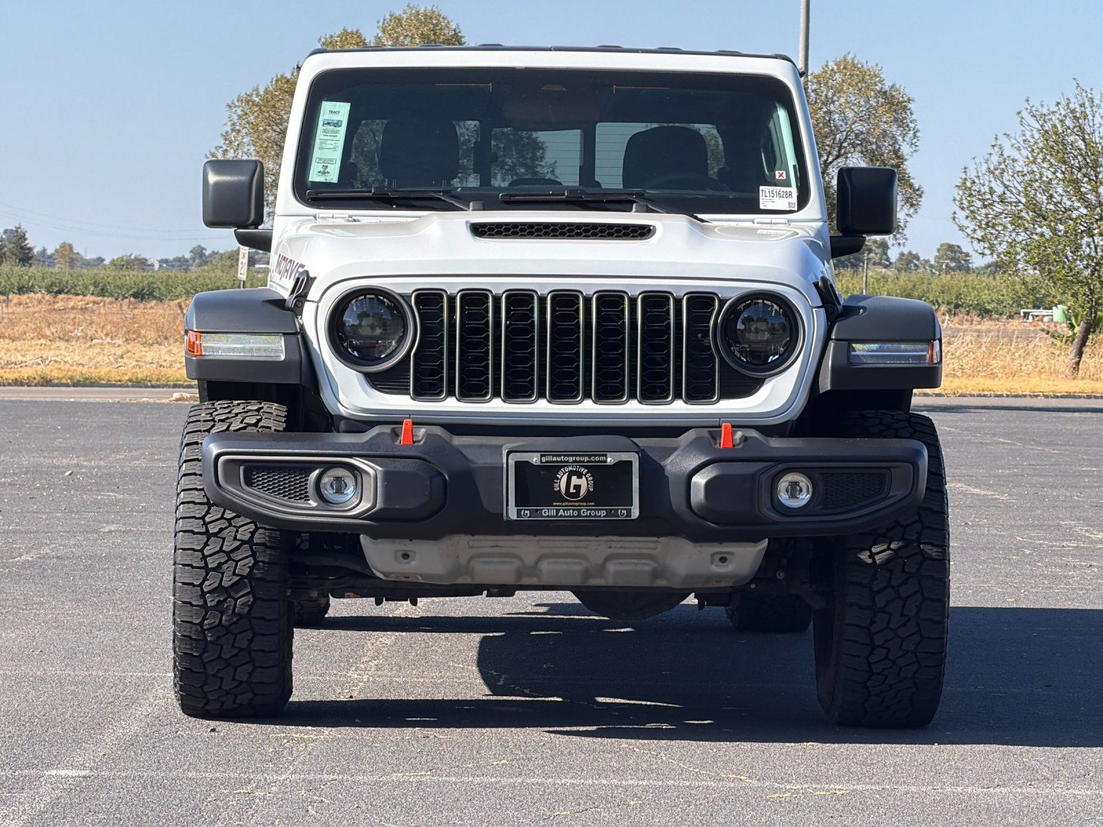 Used 2026 Jeep Gladiator Mojave AWD/4WD image 9