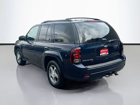 Used 2008 Chevrolet TrailBlazer LT w/ Sun And Sound Package AWD/4WD image 8
