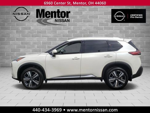 Certified 2023 Nissan Rogue SL w/ SL Premium Package image 4