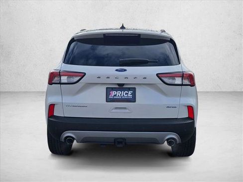 Used 2022 Ford Escape Titanium w/ Class II Trailer Tow Package image 6