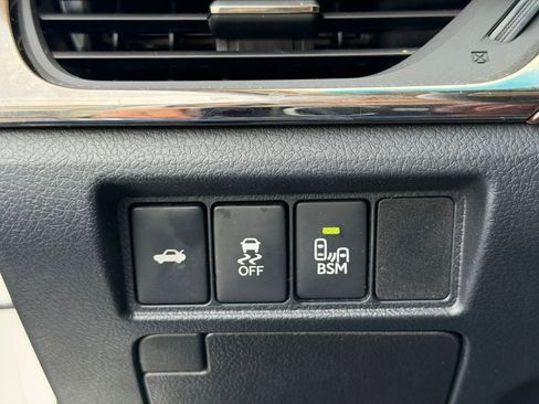 Used 2014 Toyota Avalon XLE Touring image 44